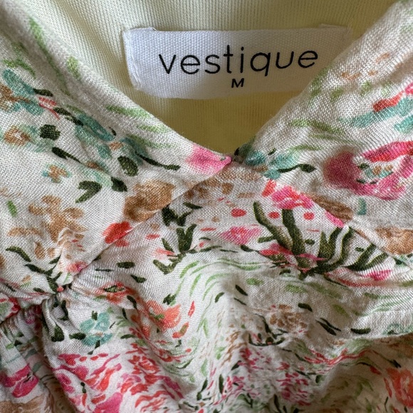 Beautiful watercolor pattered maxi dress. Size M. - Picture 6 of 7